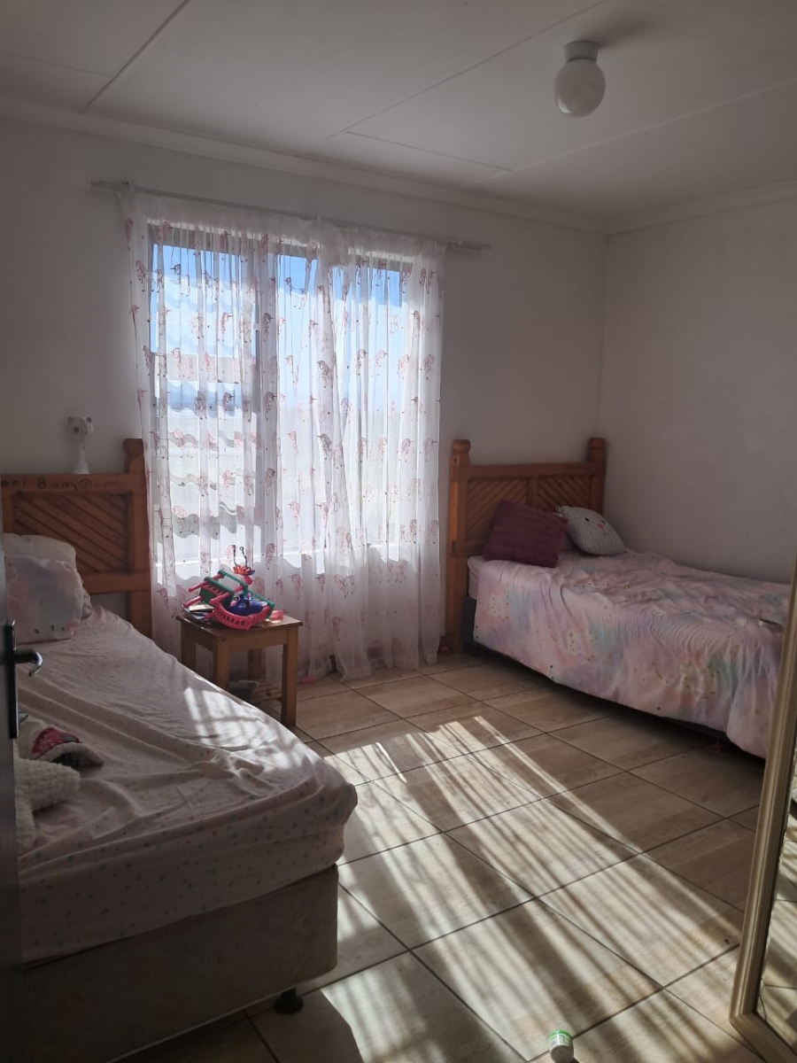 To Let 3 Bedroom Property for Rent in Albertinia Western Cape